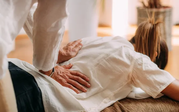 Acupressure _ Shiatsu Therapy-5