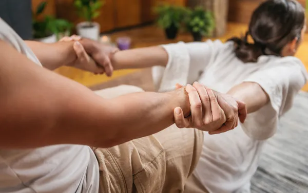 Thai Stretching Therapy-2