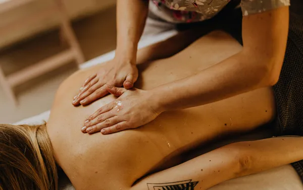 Upper and Lower Back Therapy-3